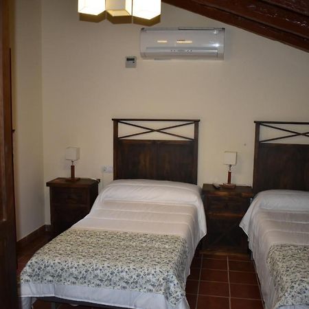 Hotel Rural El Refugio De Los Templarios Cabeza del Buey Exterior photo